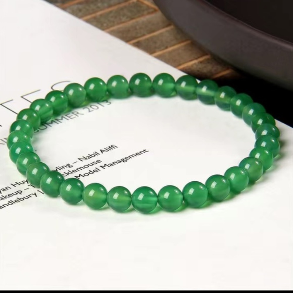 NWOT - Natural Aventurine 8mm 0.31” Gemstone 💎 Healing Crystal Stretch Bracelet